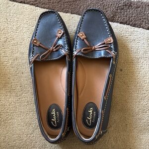 Clarks Women's Navy Loafers with Brown Accents